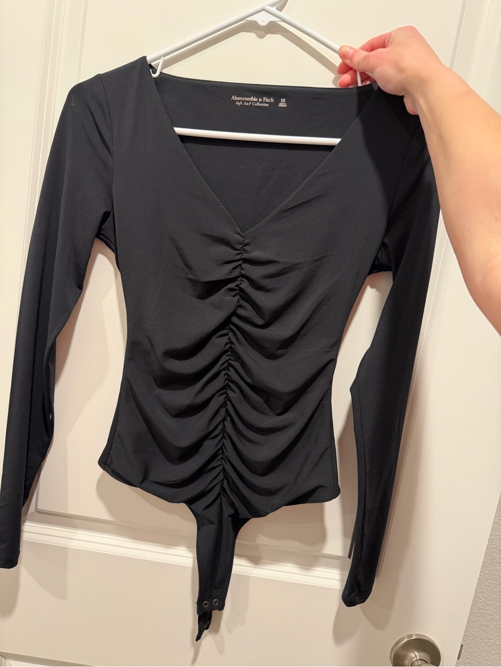 Abercrombie & Fitch Black Ruched V-Neck Long Sleeve Bodysuit